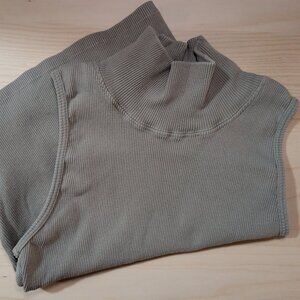 Big Bud Press Khaki Grey Essential Sleeveless Turtleneck, size XS